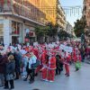 Santa Walk Λάρισα: Εκατοντάδες «Άι Βασίληδες» στο κέντρο της πόλης – Φωτογραφίες